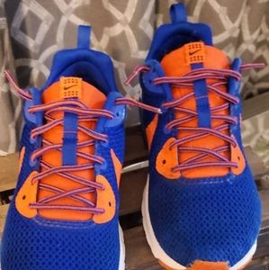 SOLD Nike Bright Orange & Blue Size 4 Youth Fits Like a 6 in Women's Sizing